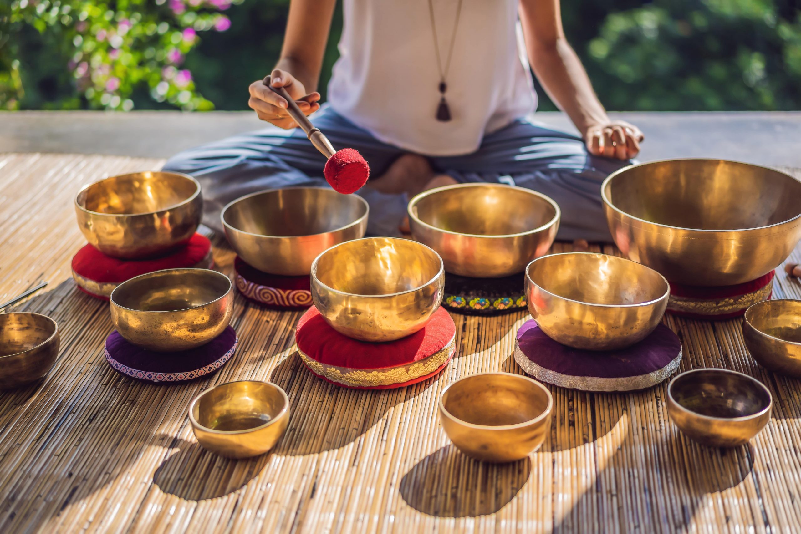 Practitioner Practicing Sound Healing Therapy | CalmNest